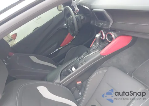 2022 Chevrolet Camaro Rwd Lt1 из США, поврежденный, VIN 1G1FF1R74N0132919